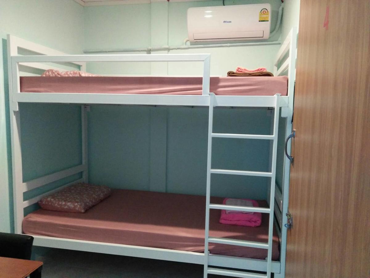 My Little Home Hostel Bangkok Dış mekan fotoğraf